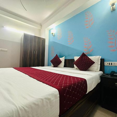 Hotel Galaxy Inn Near Delhi International Airport New Delhi Extérieur photo