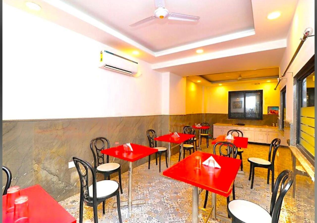 Hotel Galaxy Inn Near Delhi International Airport New Delhi Extérieur photo